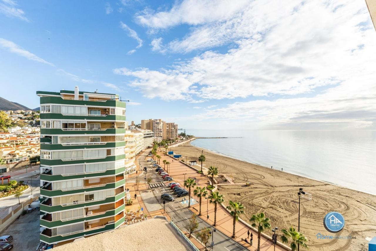 Super Exclusive With Free Parking Apartment Fuengirola