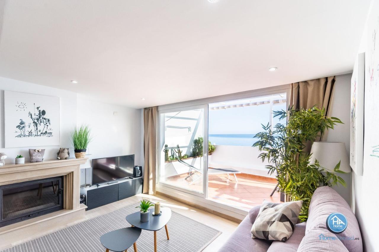 Premium Penthouse Apartment