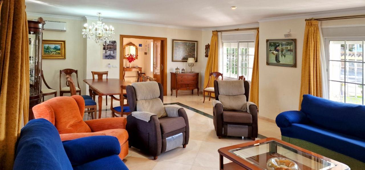 Villa Golden Costa Del Sol - Big Private Pool - Bbq - Good Location Fuengirola
