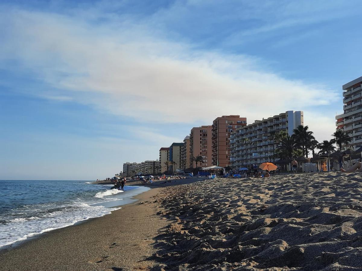Sunshiny Costa Del Sol -