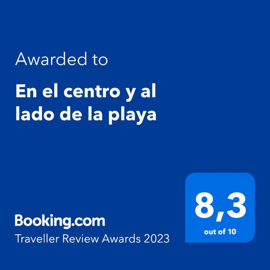 En El Centro Y Al Lado De La Playa Apartamento *