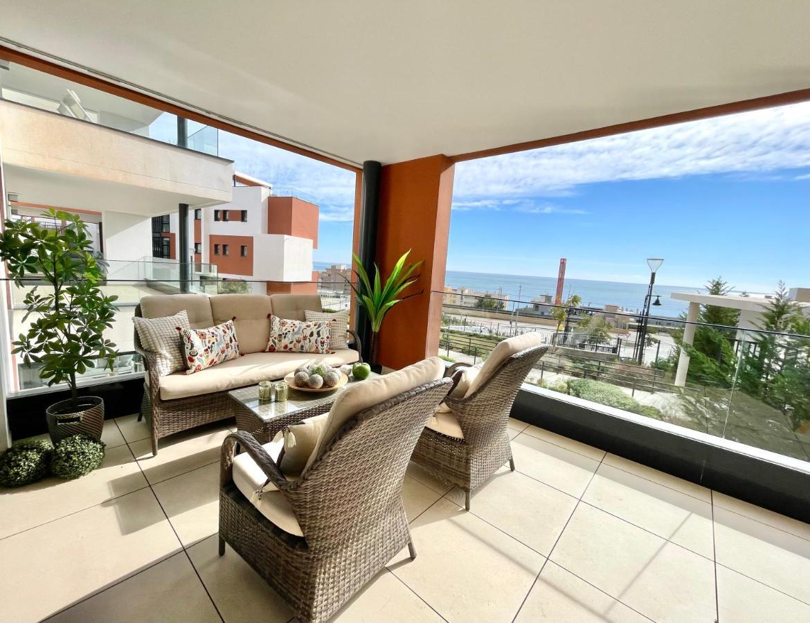 Luxury 3 Bedroom 300m From The Apartamento *