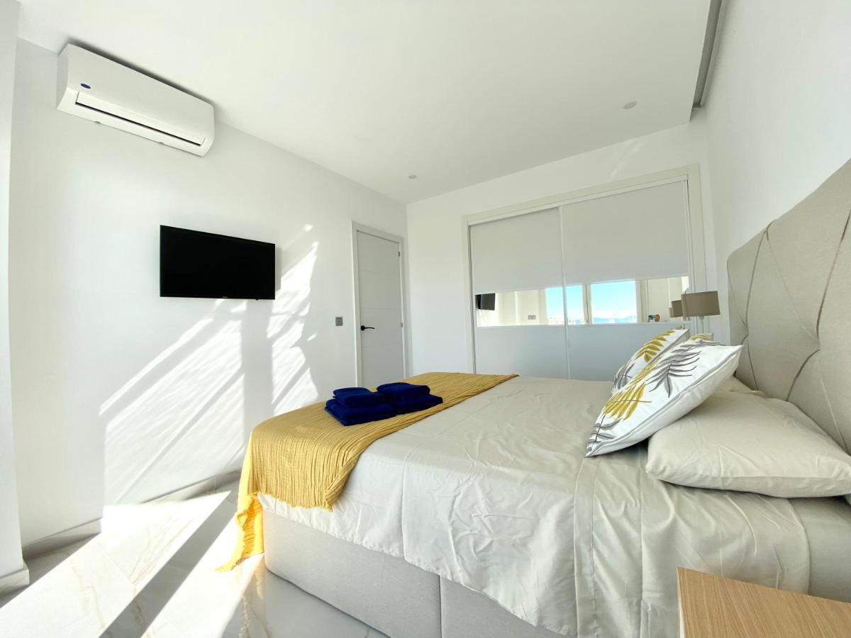 Ronda Iii Apartment *