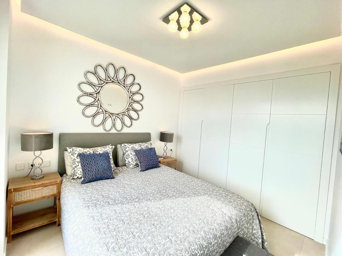 Luxury 3 Bedroom 300m From The