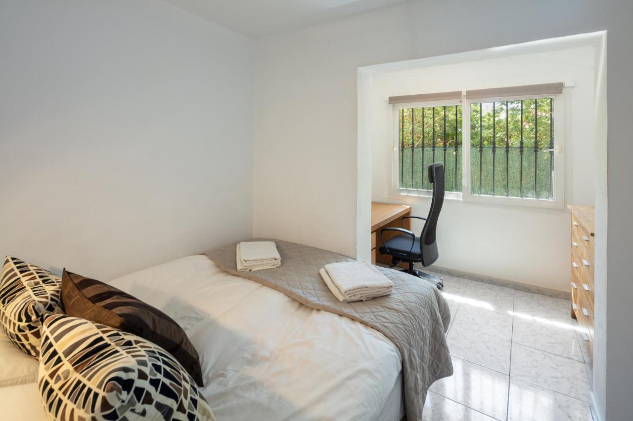 Family Mijas-costa Close To The Fuengirola