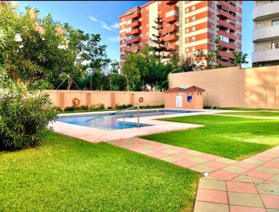 Estudio Soleado Y Bien Ubicado Apartamento *