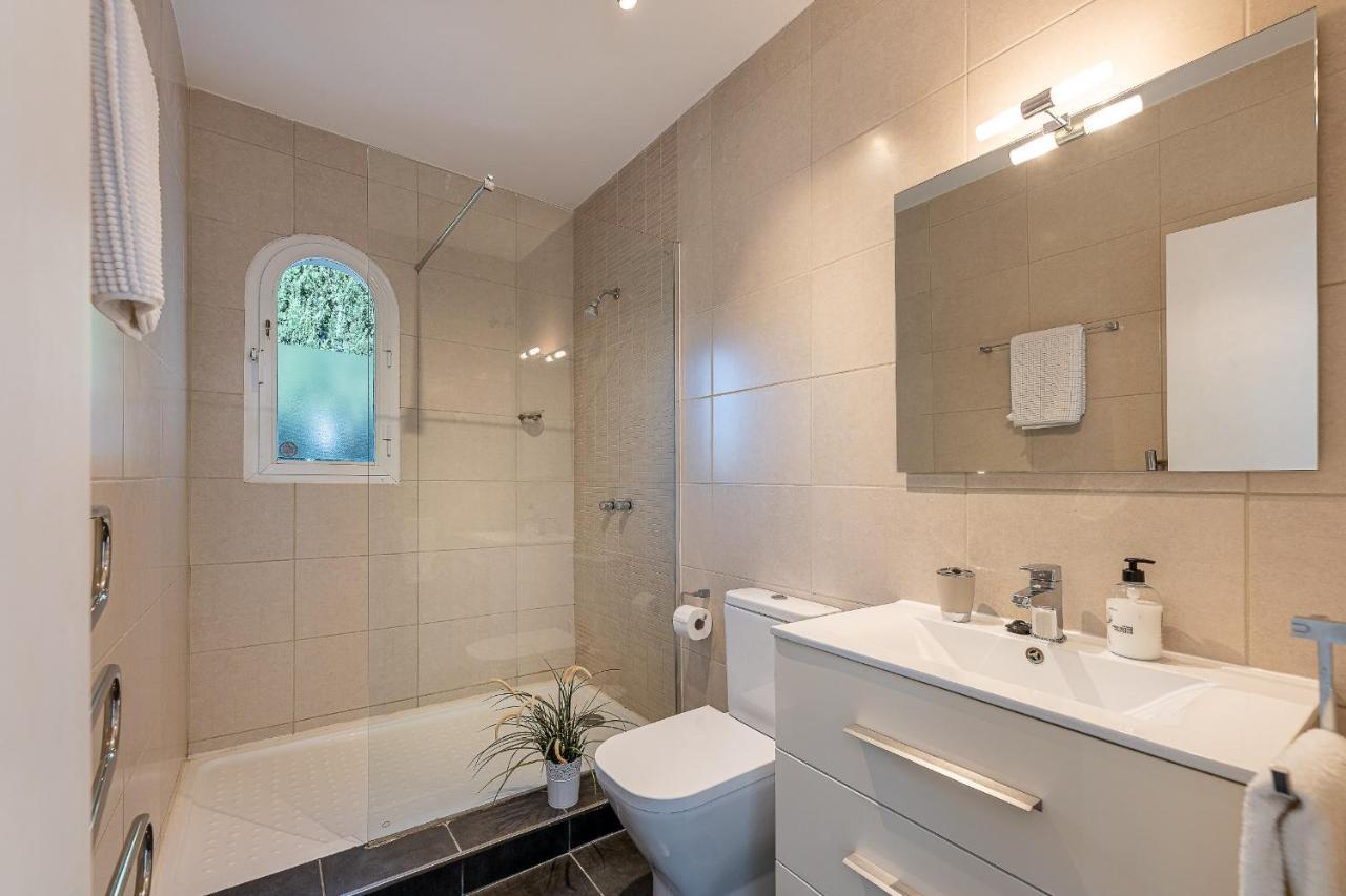 Stunning 6 Bed Private Pool Mijas Gol Fuengirola