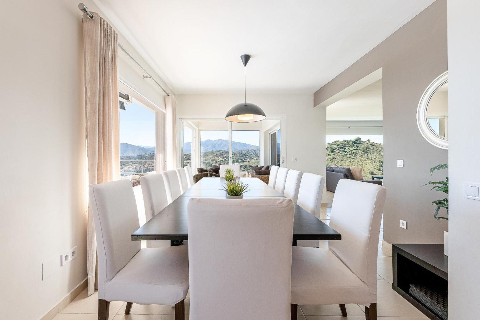 Stunning 6 Bed Private Pool Mijas Gol Fuengirola