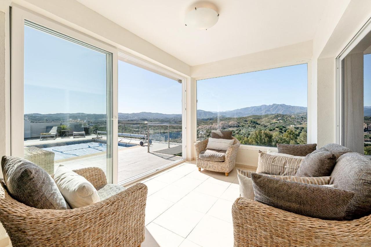 Stunning 6 Bed Private Pool Mijas Gol Villa *