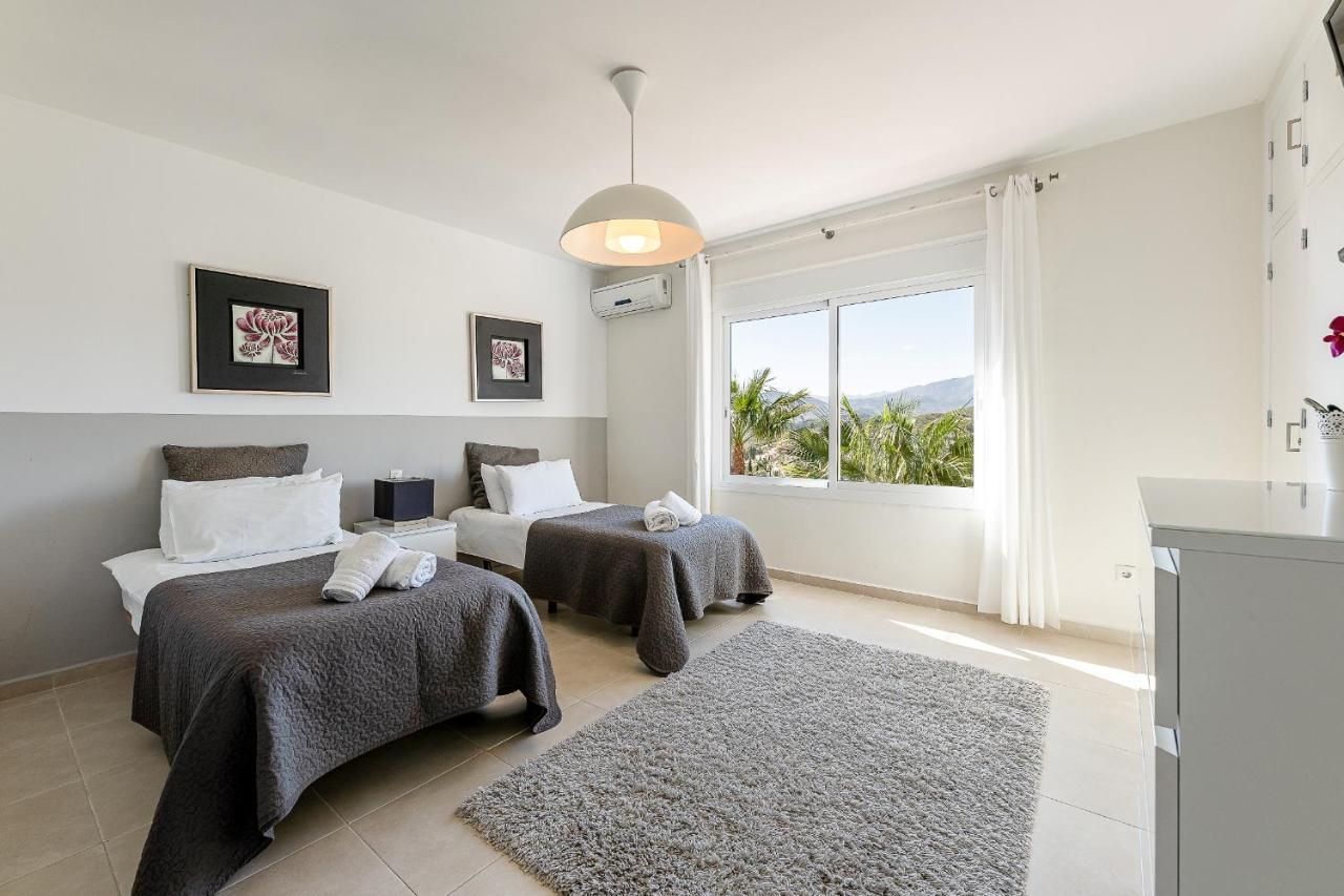 Stunning 6 Bed Private Pool Mijas Gol Fuengirola