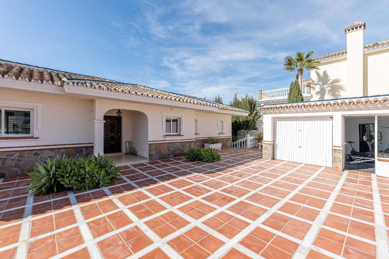 Stunning 6 Bed Private Pool Mijas Gol *