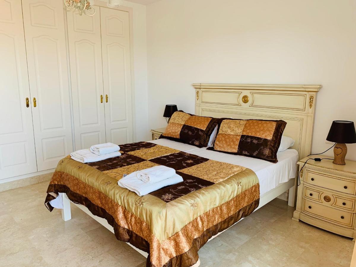 Beautiful Walking Distance To El Faro Villa Fuengirola