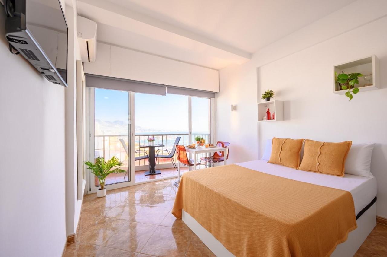 Appartement Sea & Mountain, Front Line, 1 Min To By 10tosea