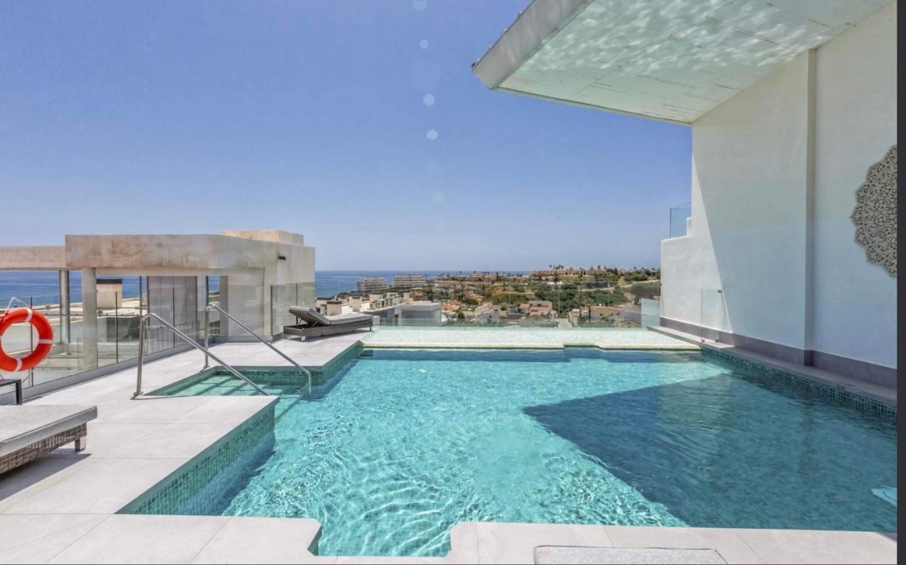 Luxury Tomaso - The View Apartment *
