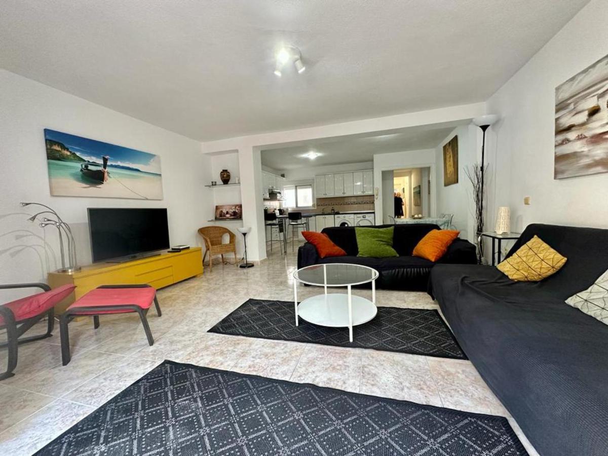 Charming 3-bed In Apartment Fuengirola