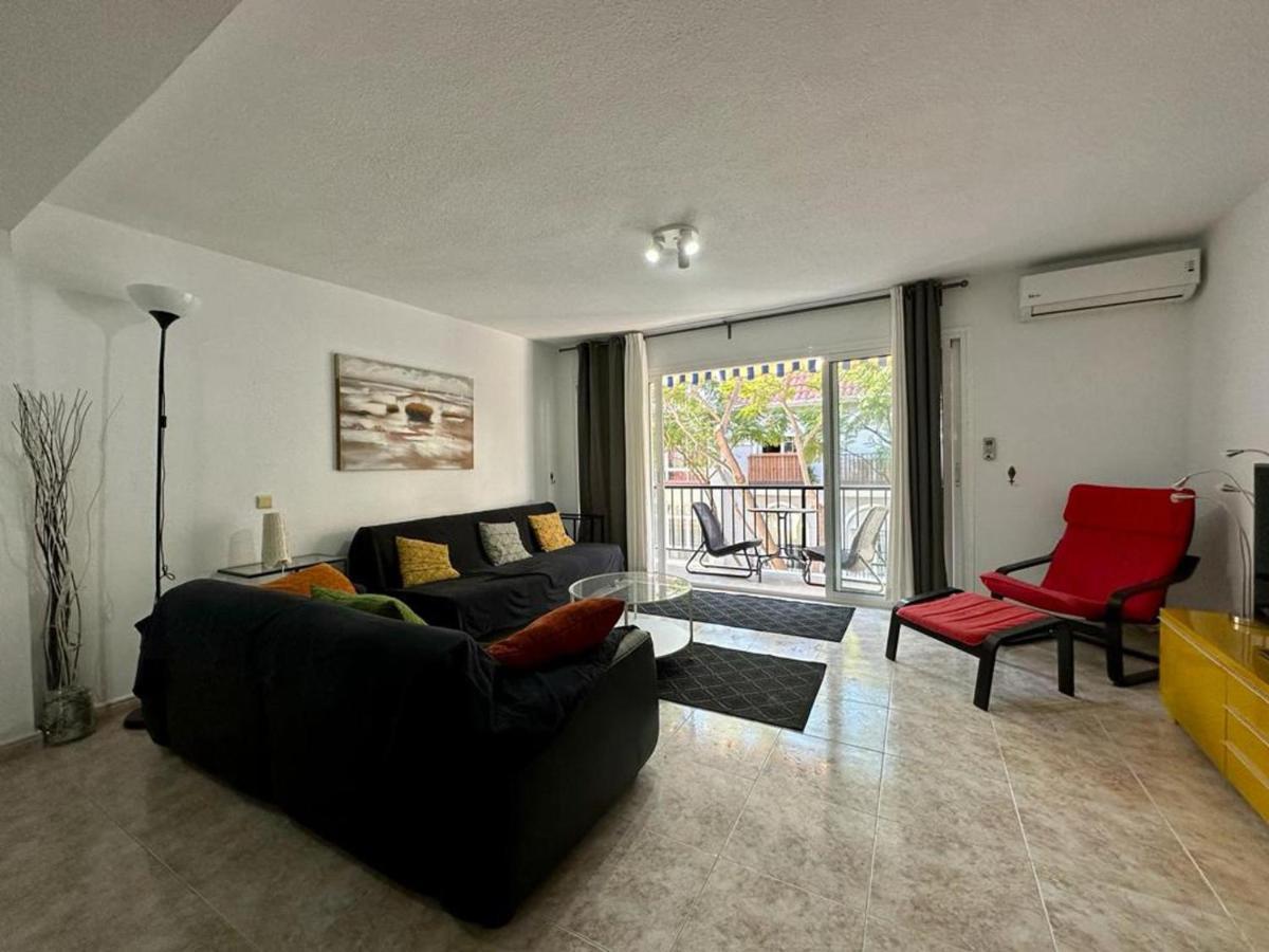 Charming 3-bed In Apartment