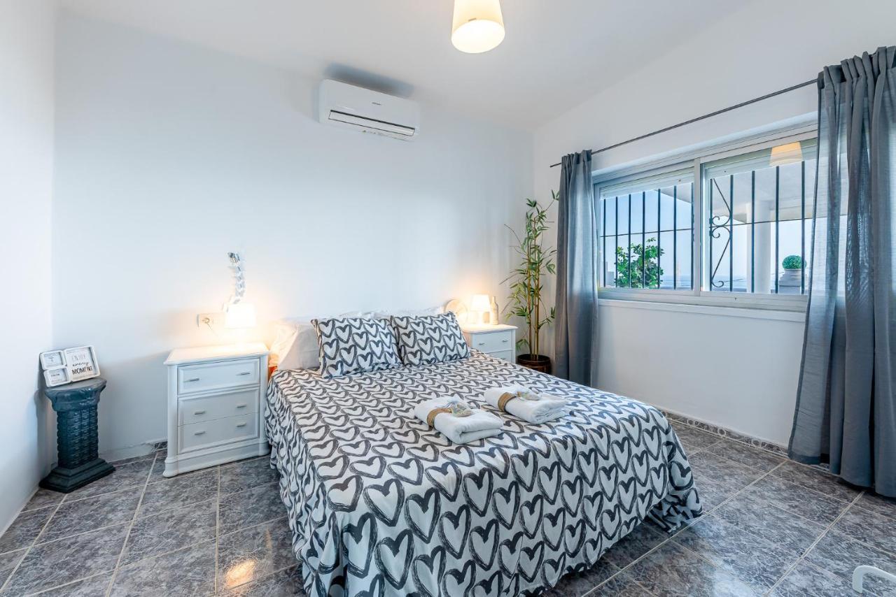 797 Rentals- Pertuch- Increible Con Vista Y Piscina Villa