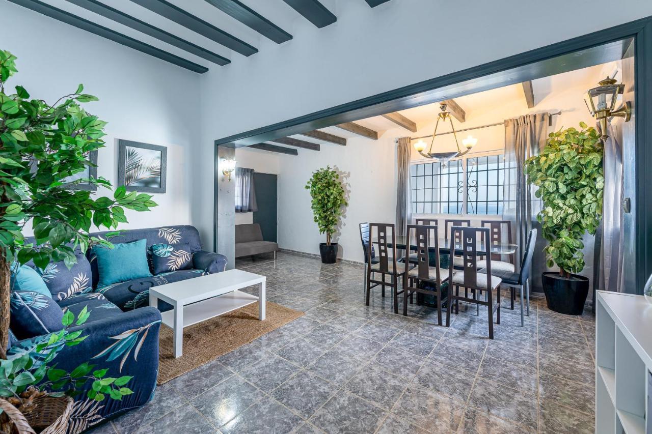 797 Rentals- Pertuch- Increible Con Vista Y Piscina Villa *
