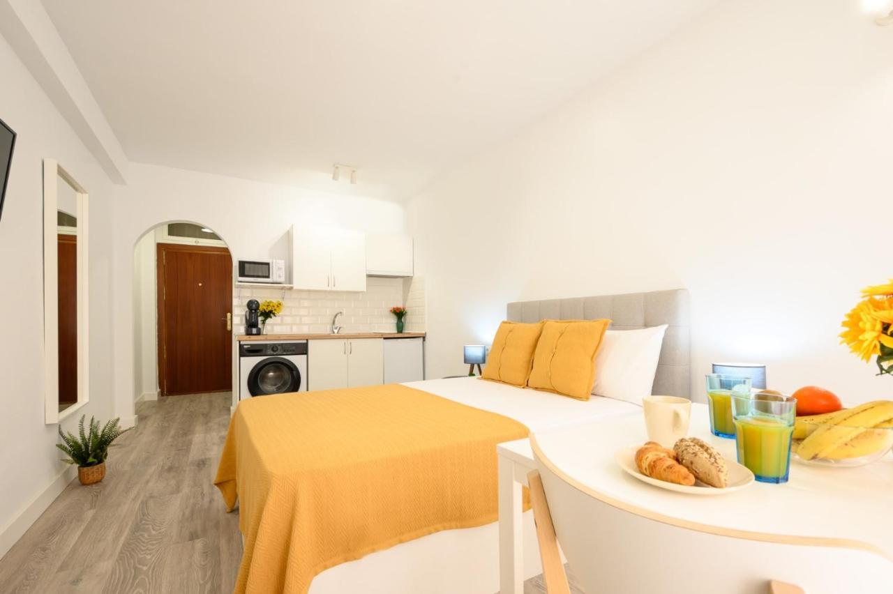 Pinzon 2, Center By 10tosea