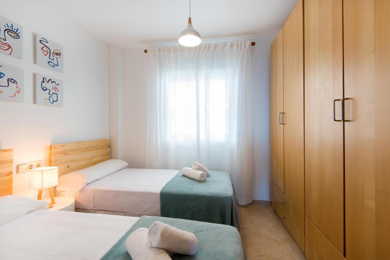 Privilege Of The Sea, 1st Line Carvajal Beach- 3rd Floor Apartment *