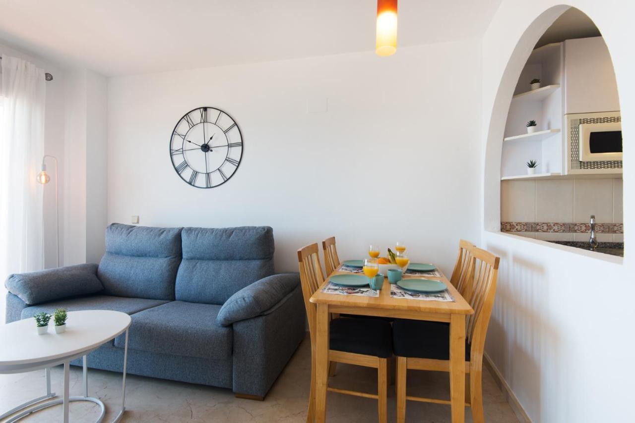 Privilege Of The Sea, 1st Line Carvajal Beach- 3rd Floor Apartment Fuengirola