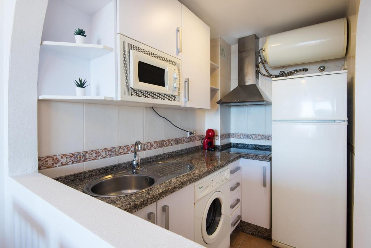 Privilege Of The Sea, 1st Line Carvajal Beach- 3rd Floor Apartment Fuengirola