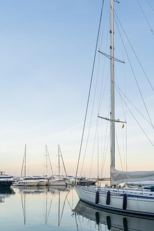 Huoneisto Luxury Beach