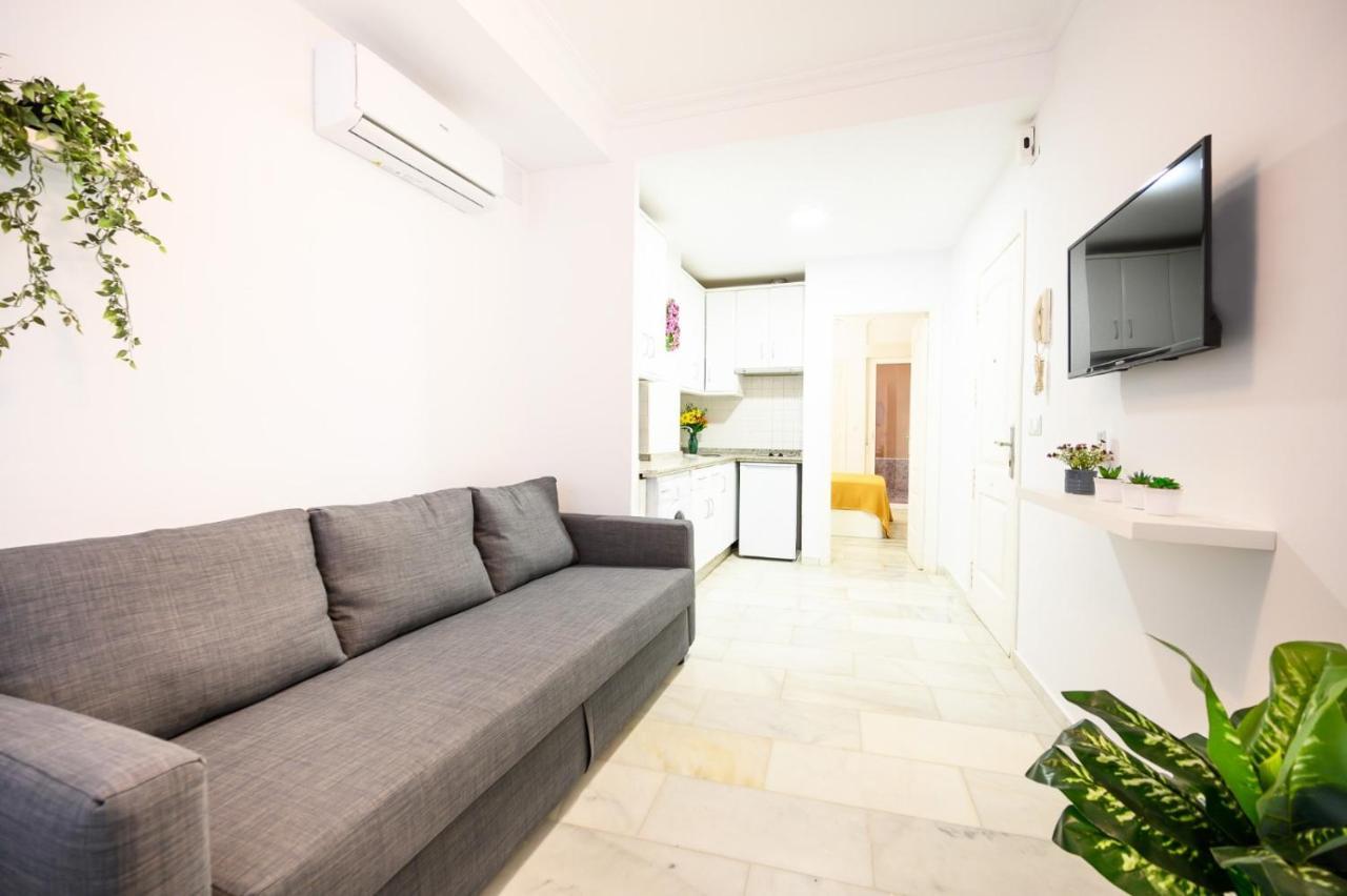 Francisco Cano By 10tosea Apartment