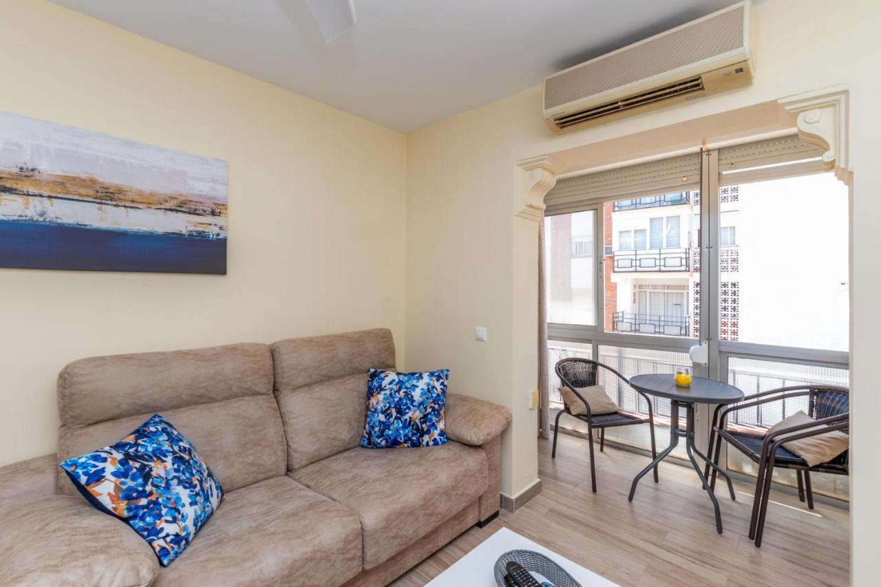 Stylish 1br In The Heart Of Town Huoneisto *