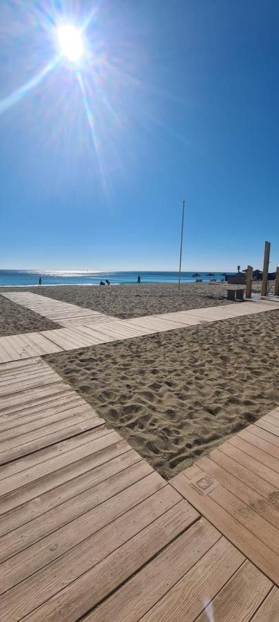 A 2 Minutos De La Playa Y Centro *