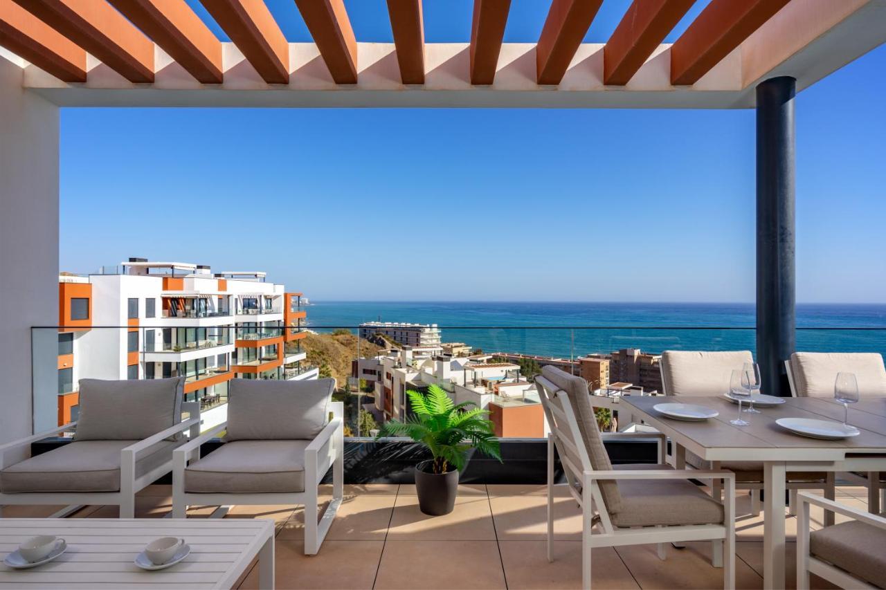 Apartment Middel Views Seaview In El Higueron By Costarentals - Ref 64 *