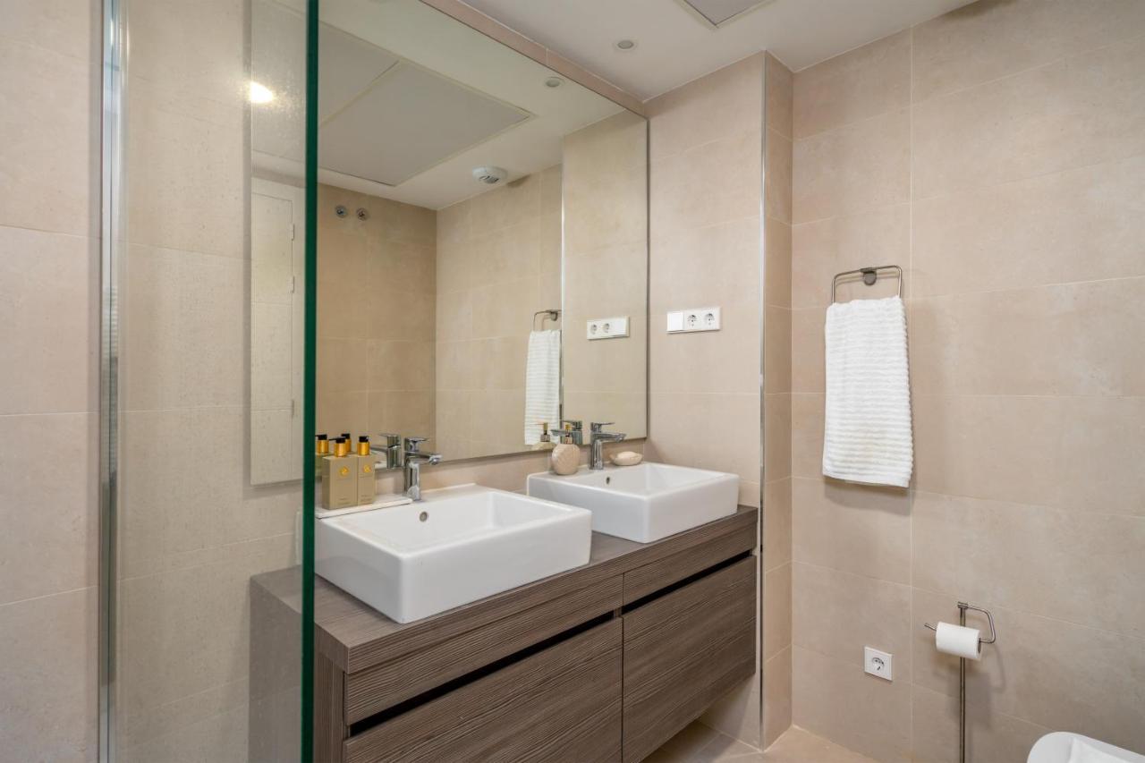 Middel Views Seaview In El Higueron By Costarentals - Ref 64 * Fuengirola