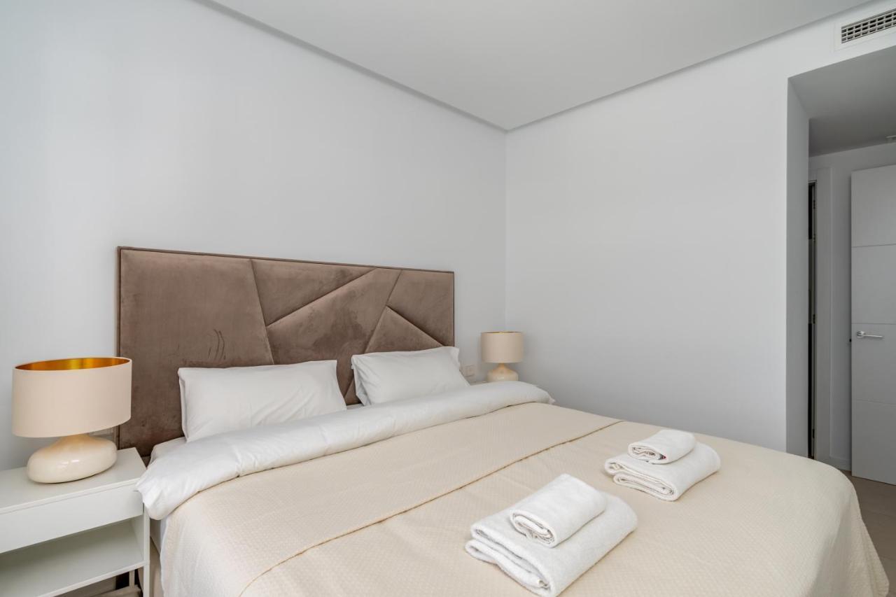 Middel Views Seaview In El Higueron By Costarentals - Ref 64 * Fuengirola