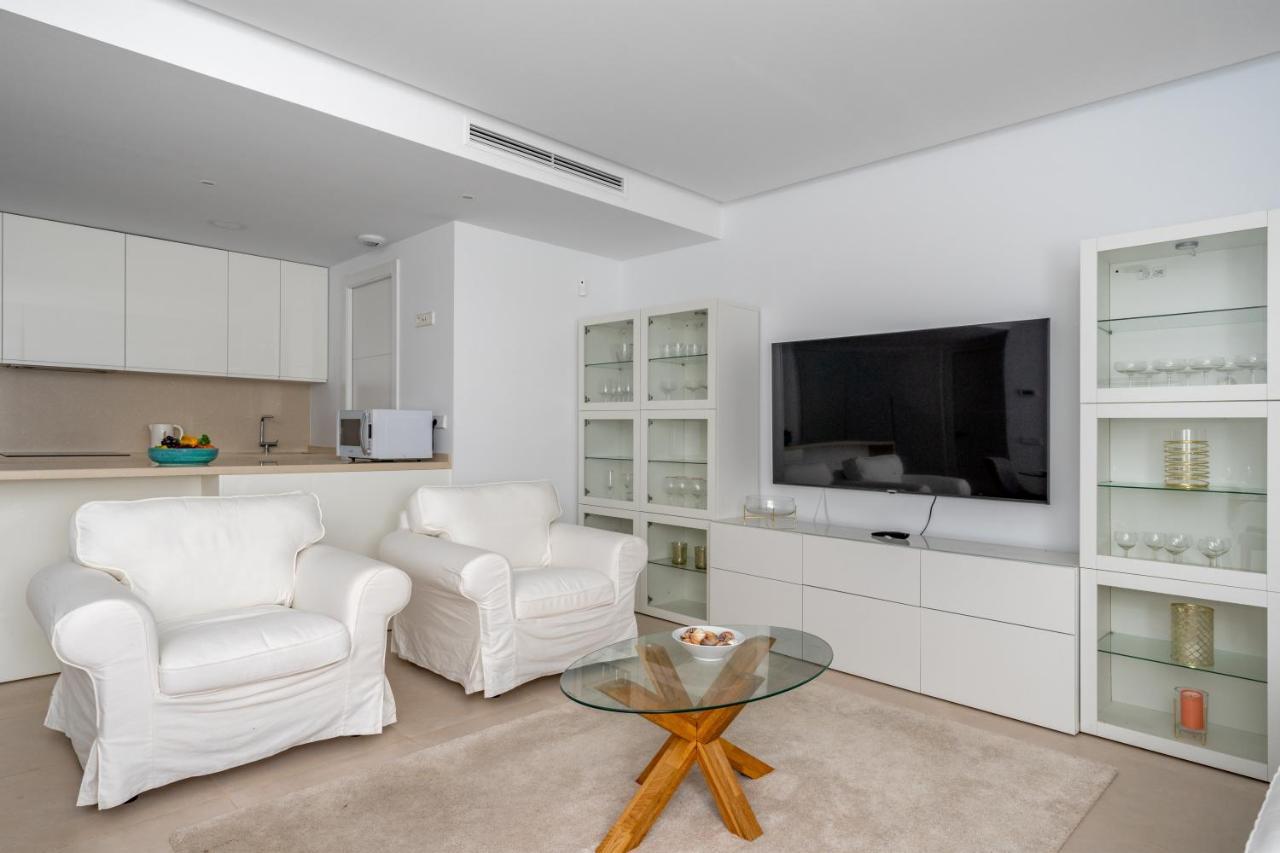 Middel Views Seaview In El Higueron By Costarentals - Ref 64 * Fuengirola