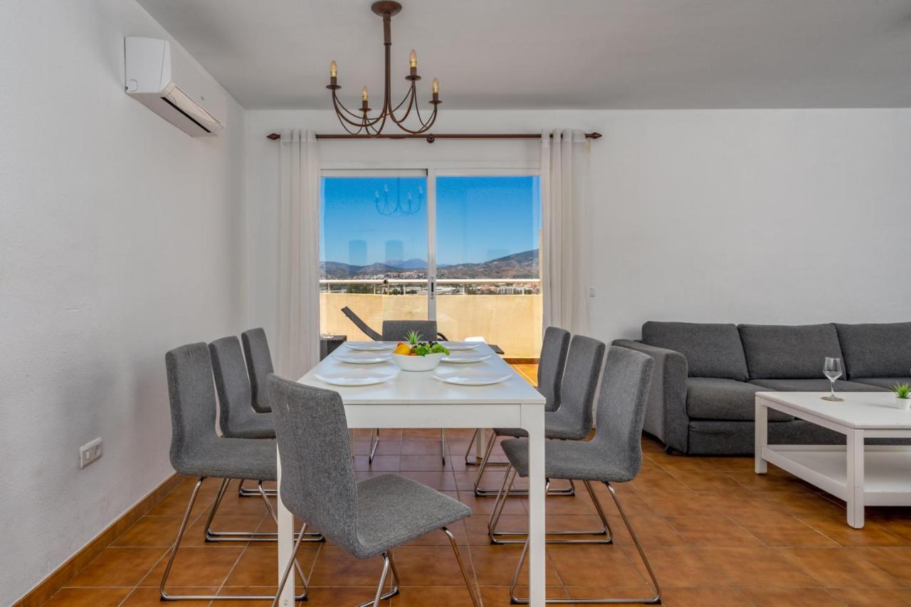 Spacious Castillo Sohail Penthouse With Jacuzzi By Costarentals - Ref 12 * Fuengirola