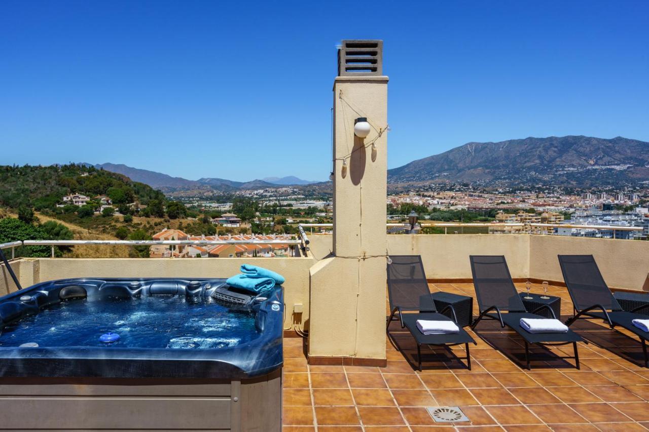 Spacious Castillo Sohail Penthouse With Jacuzzi By Costarentals - Ref 12 Apartment *
