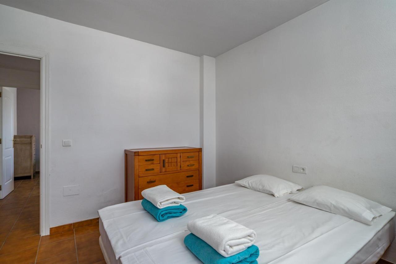 Spacious Castillo Sohail Penthouse With Jacuzzi By Costarentals - Ref 12 Apartment *