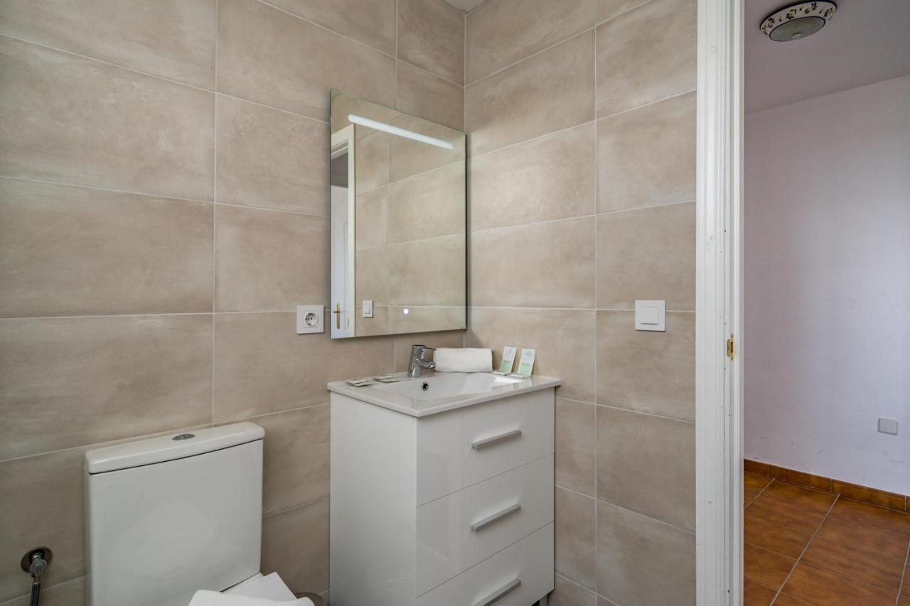 Spacious Castillo Sohail Penthouse With Jacuzzi By Costarentals - Ref 12 * Fuengirola