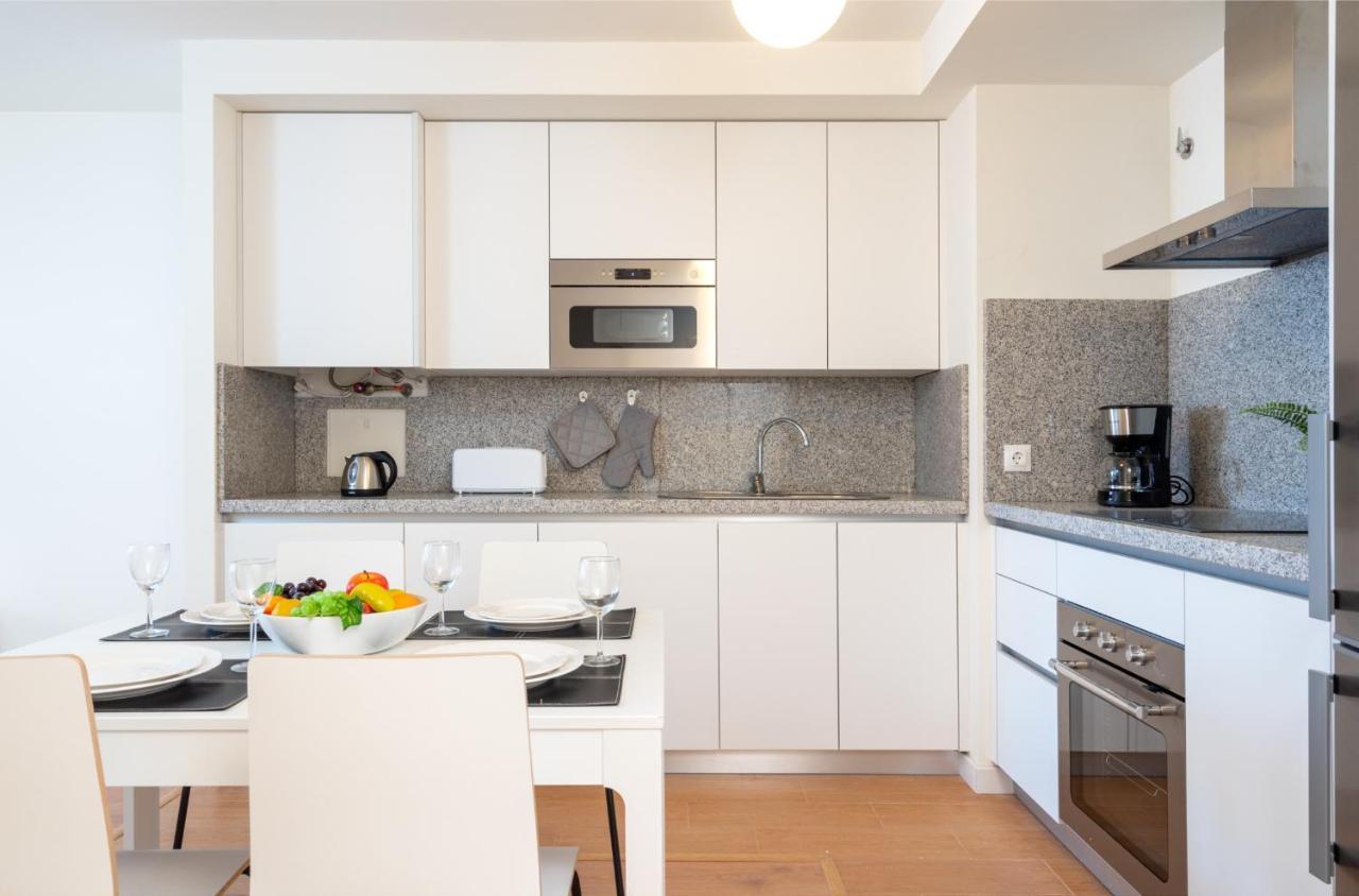 Couples By Costarentals - Ref 131 Apartamento