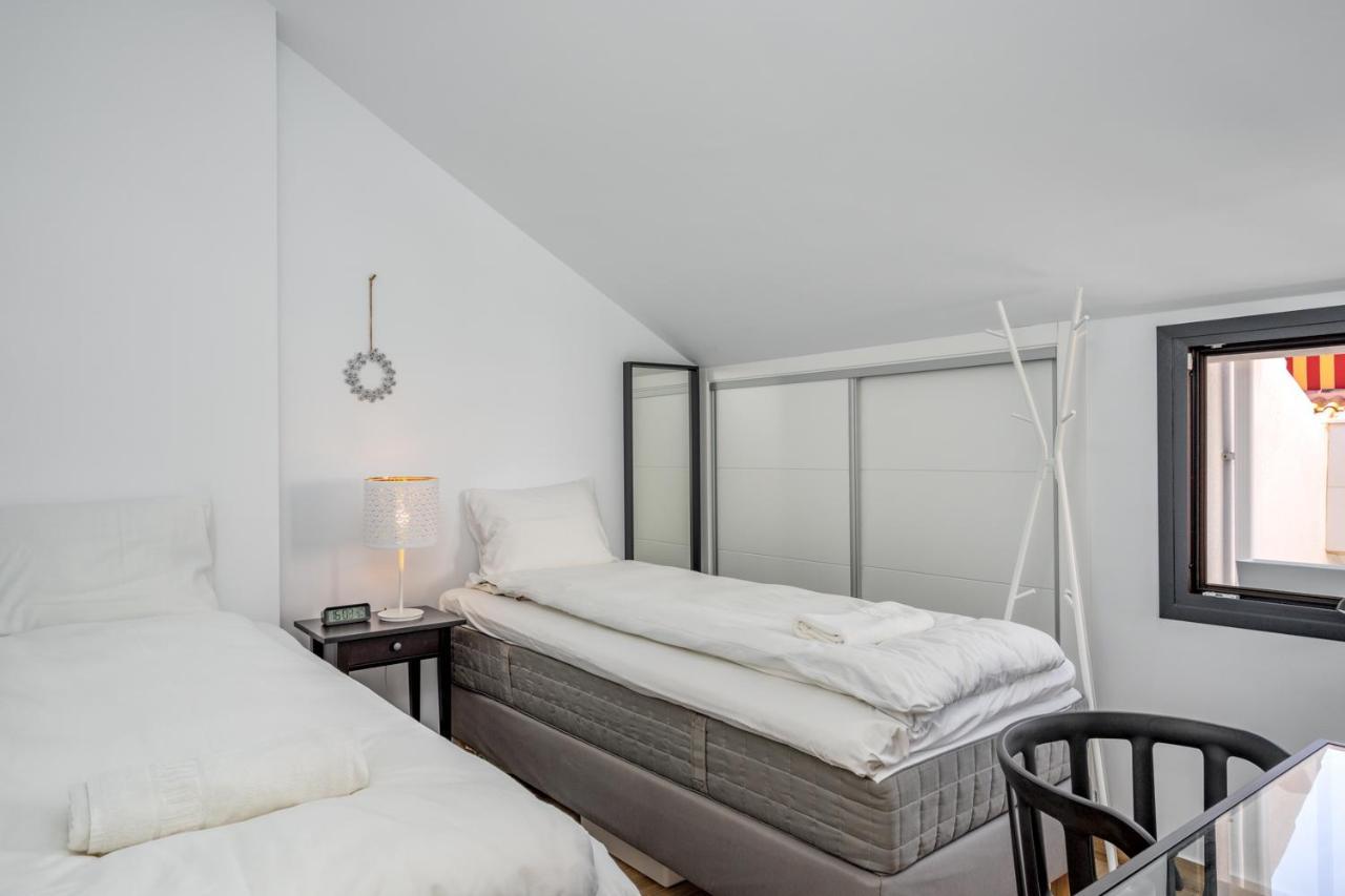 Los Boliches Cozy Rooftop Ref 176 Apartment *