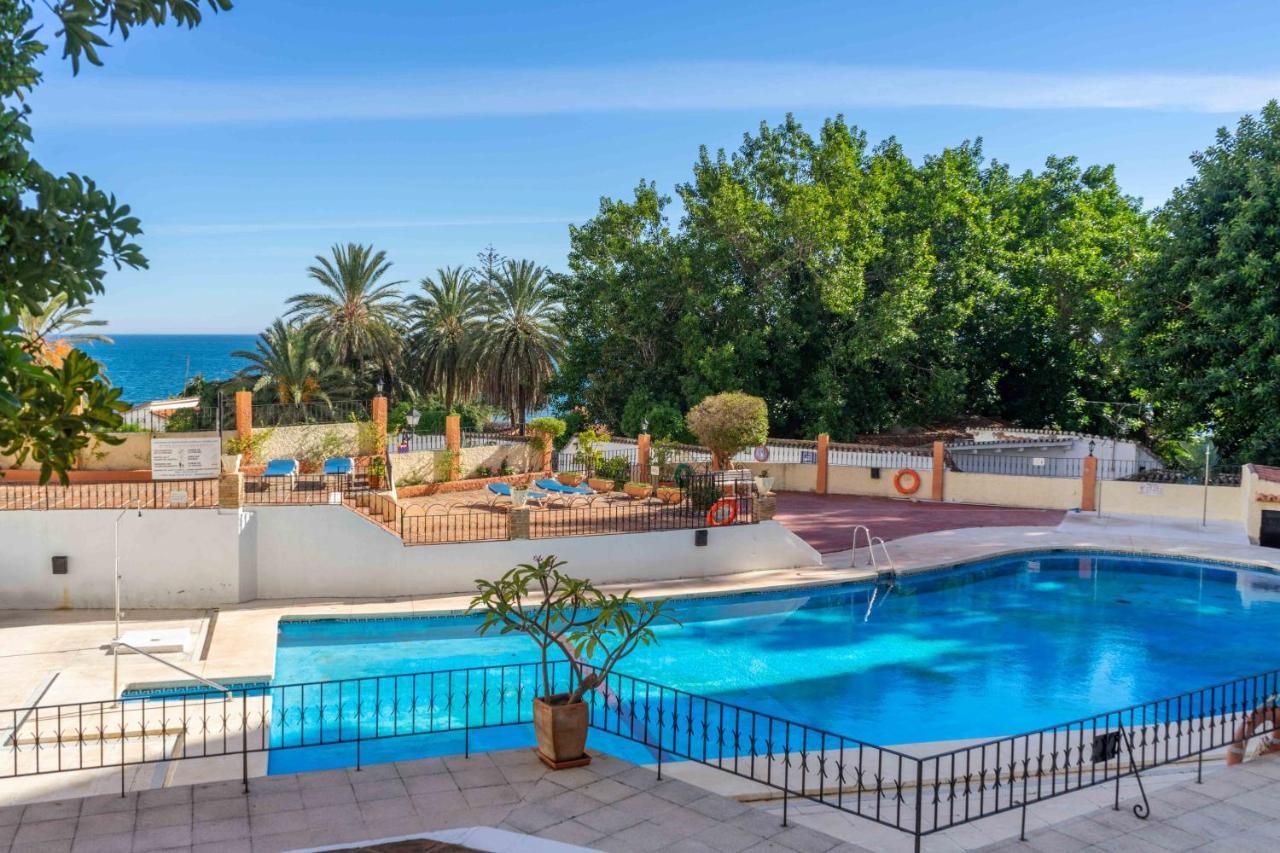 Apartment Shoreline In By Costarentals - Ref 88 *