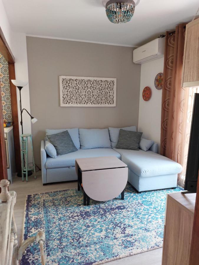 Cozy Penthouse With Excellent Location Huoneisto
