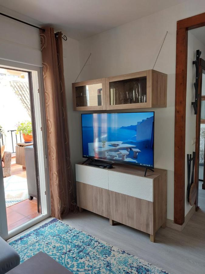 Cozy Penthouse With Excellent Location Huoneisto