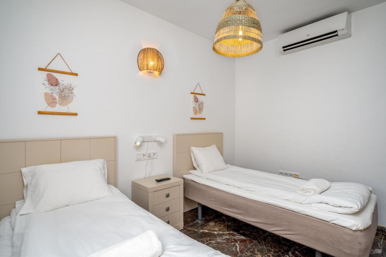 Apartamento Don Juan With Pool In Carvajal By Costarentals - Ref 98 *