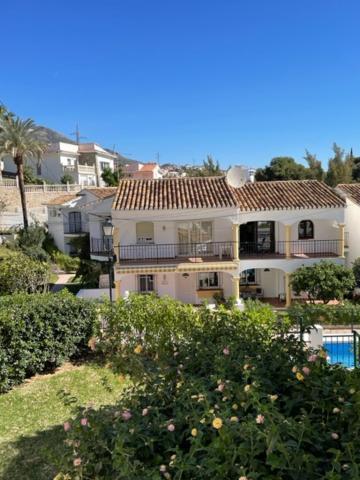 Lux 2 Kmr App Stella Blanca Met Zwembaden Airco En Zeezicht * Fuengirola
