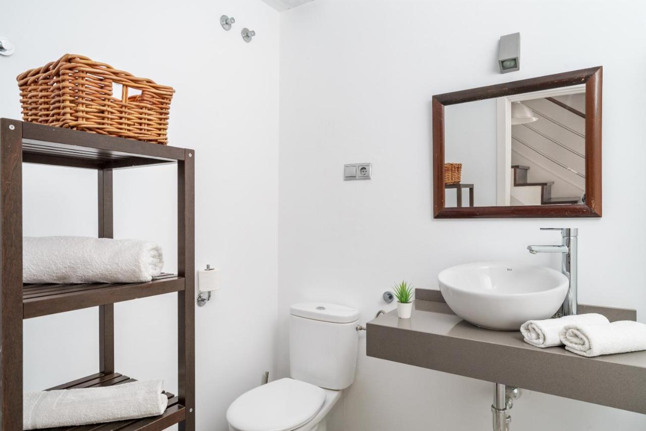 Miramar Townhouse In By Costarentals - Ref 62 Apartment