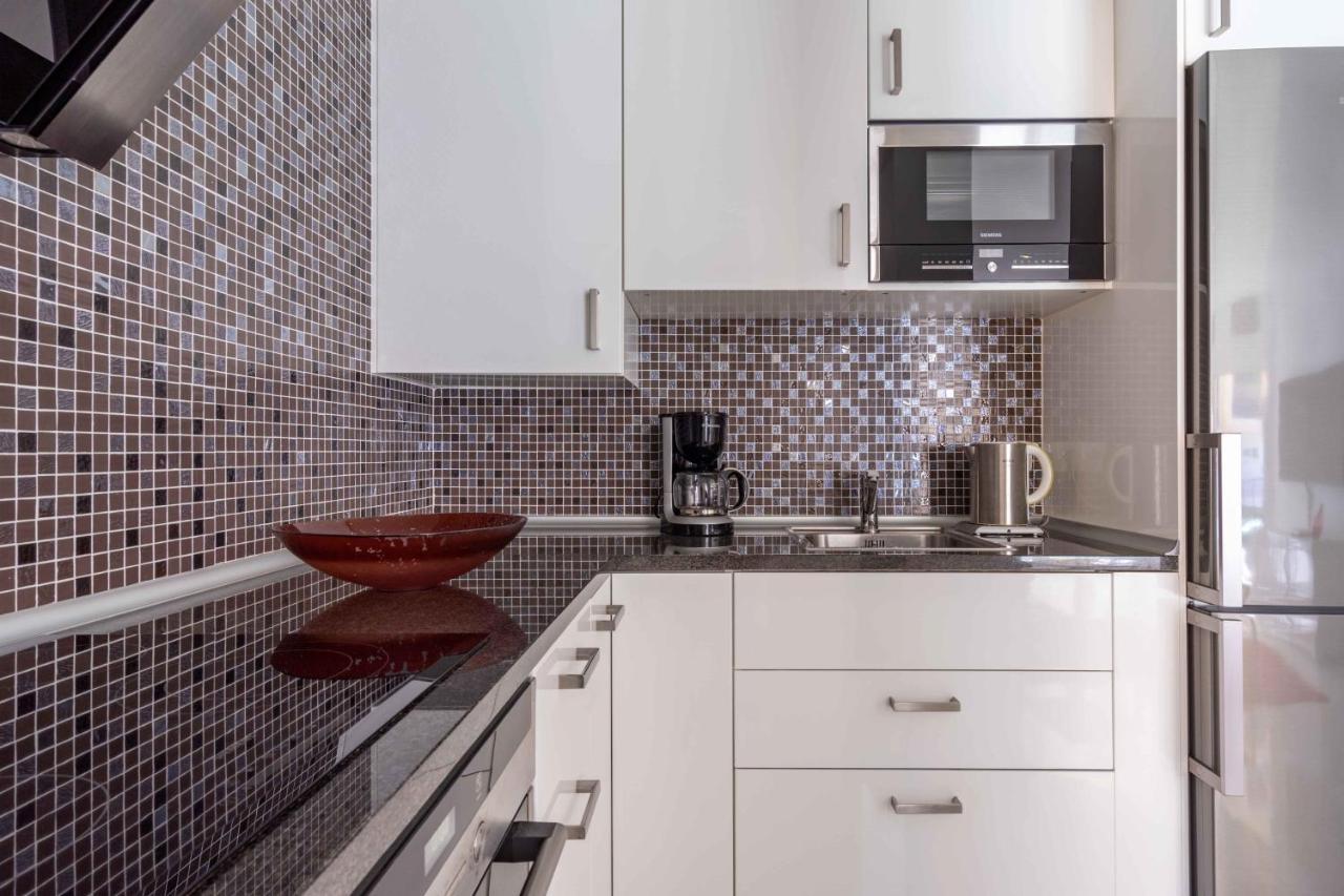 Apartment Shoreline In By Costarentals - Ref 88 *