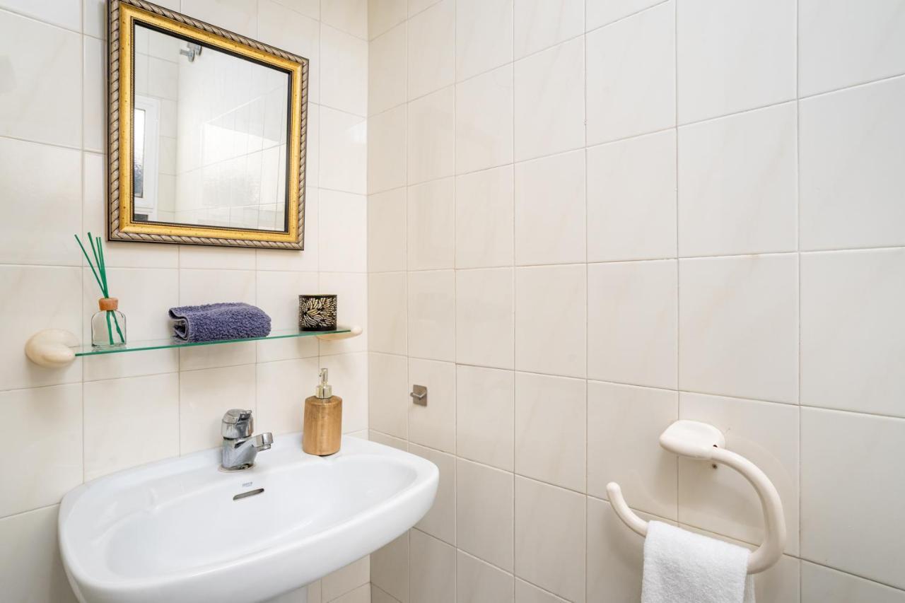 Apartamento Miramar Sunny Patio In By Costarentals - Ref 79 Fuengirola