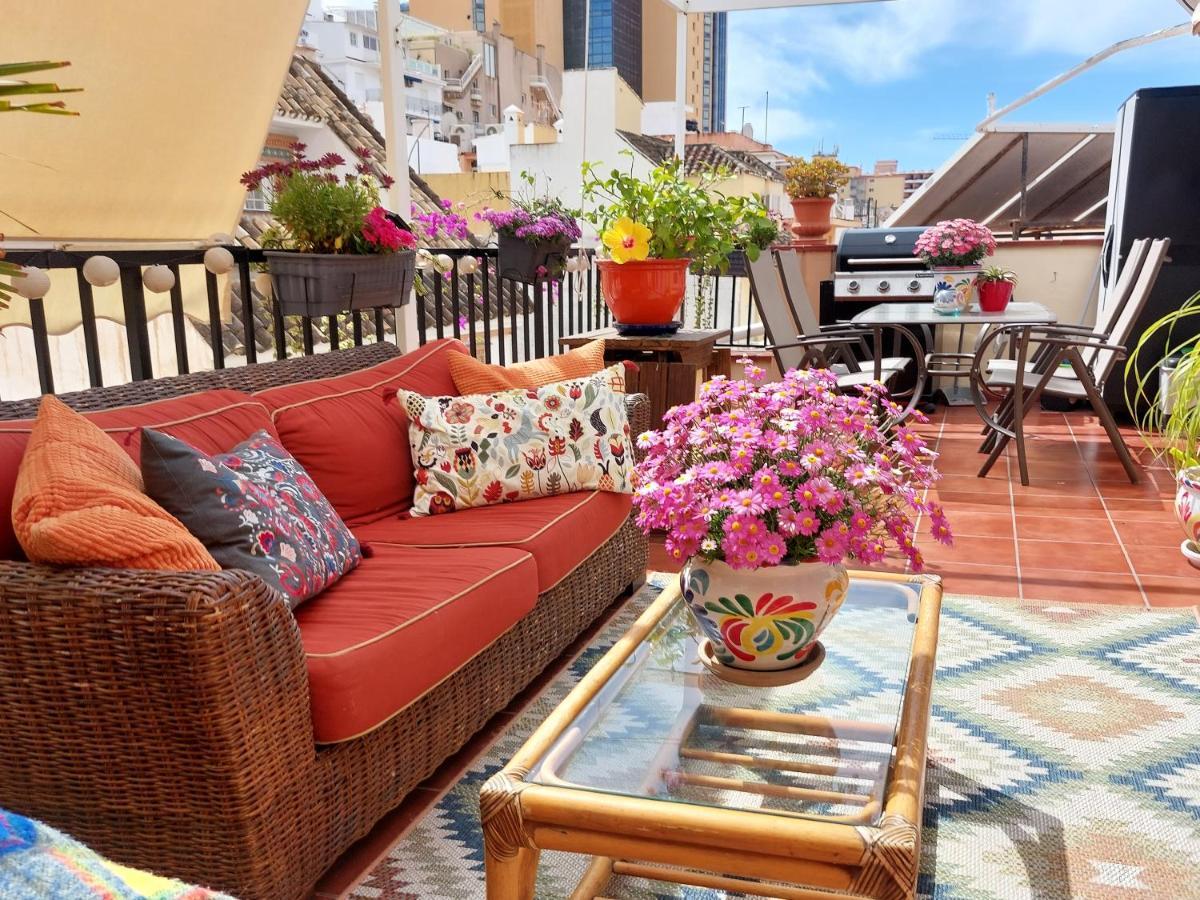 Cozy Penthouse With Excellent Location *
