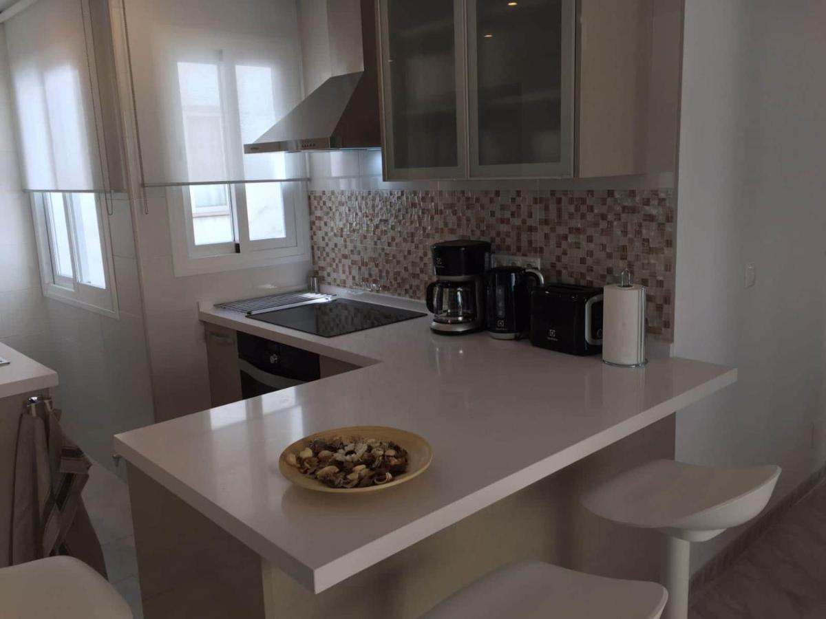 Near 2-bed In Centrum *